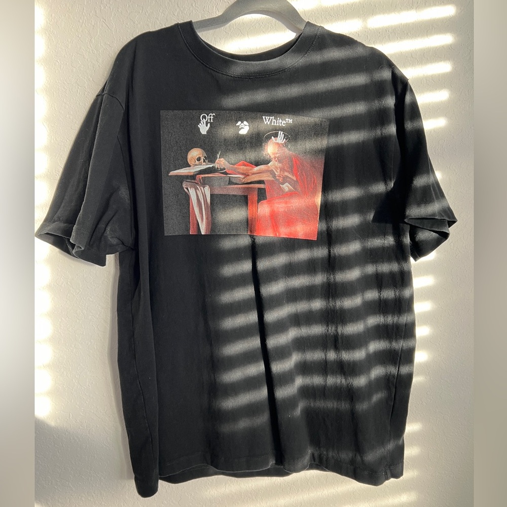 2013 Off White T shirt size large.